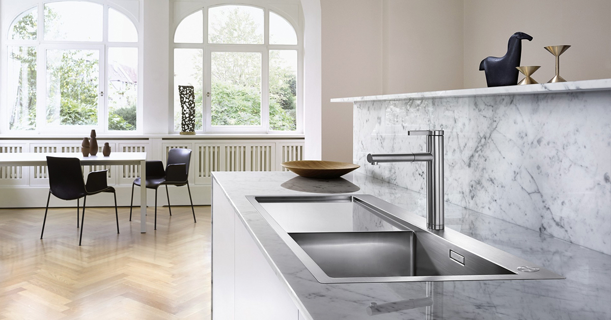 Pracovná doska z umelého alebo prírodného kameňa?